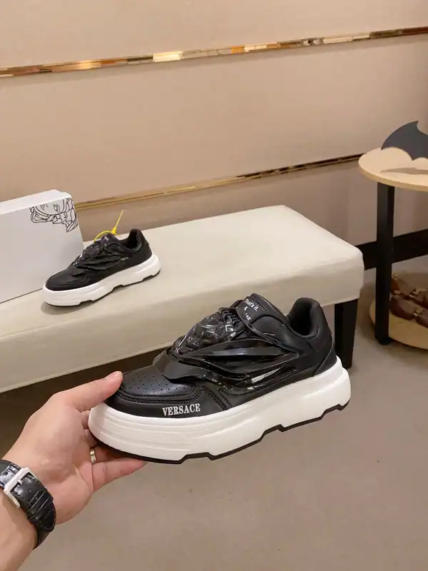 VERSACE-SNEAKERS-VS64-1.webp