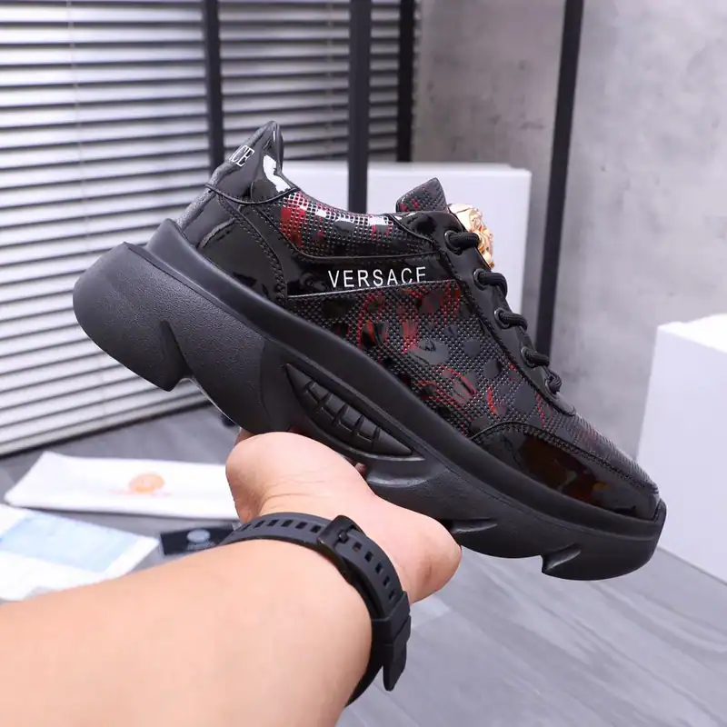 VERSACE SNEAKERS – VS70