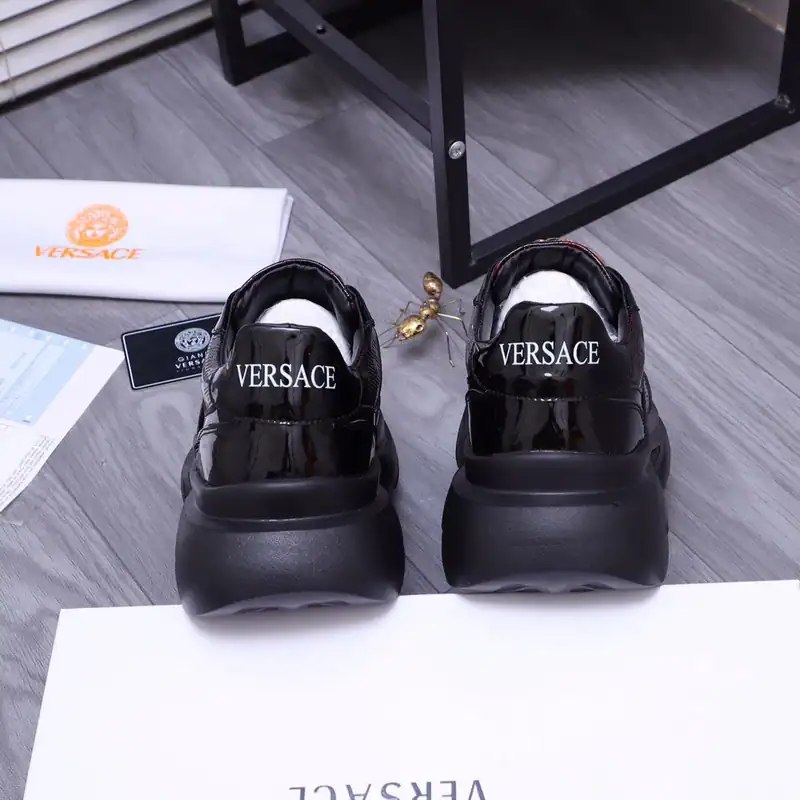 VERSACE-SNEAKERS-VS70-4.webp