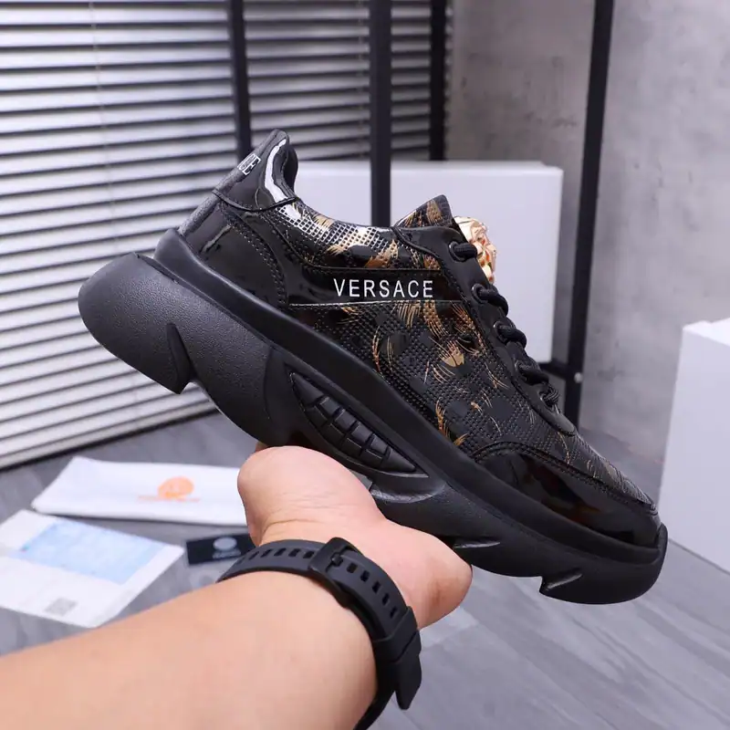 VERSACE SNEAKERS – VS72