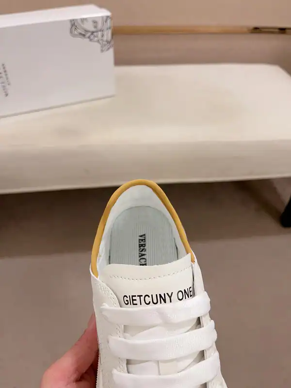 VERSACE-SNEAKERS-VS75-3.webp