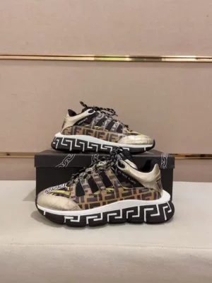 VERSACE-TRIGRECA-SNEAKERS-VS68-2-1.webp