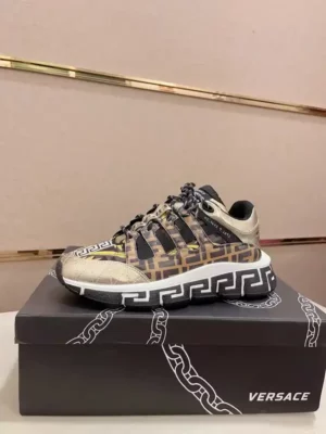 VERSACE-TRIGRECA-SNEAKERS-VS68-4-1.webp