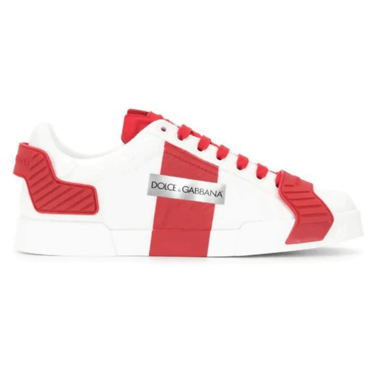 dolce-gabbana-logo-low-top-sneakers-dg91-1.png