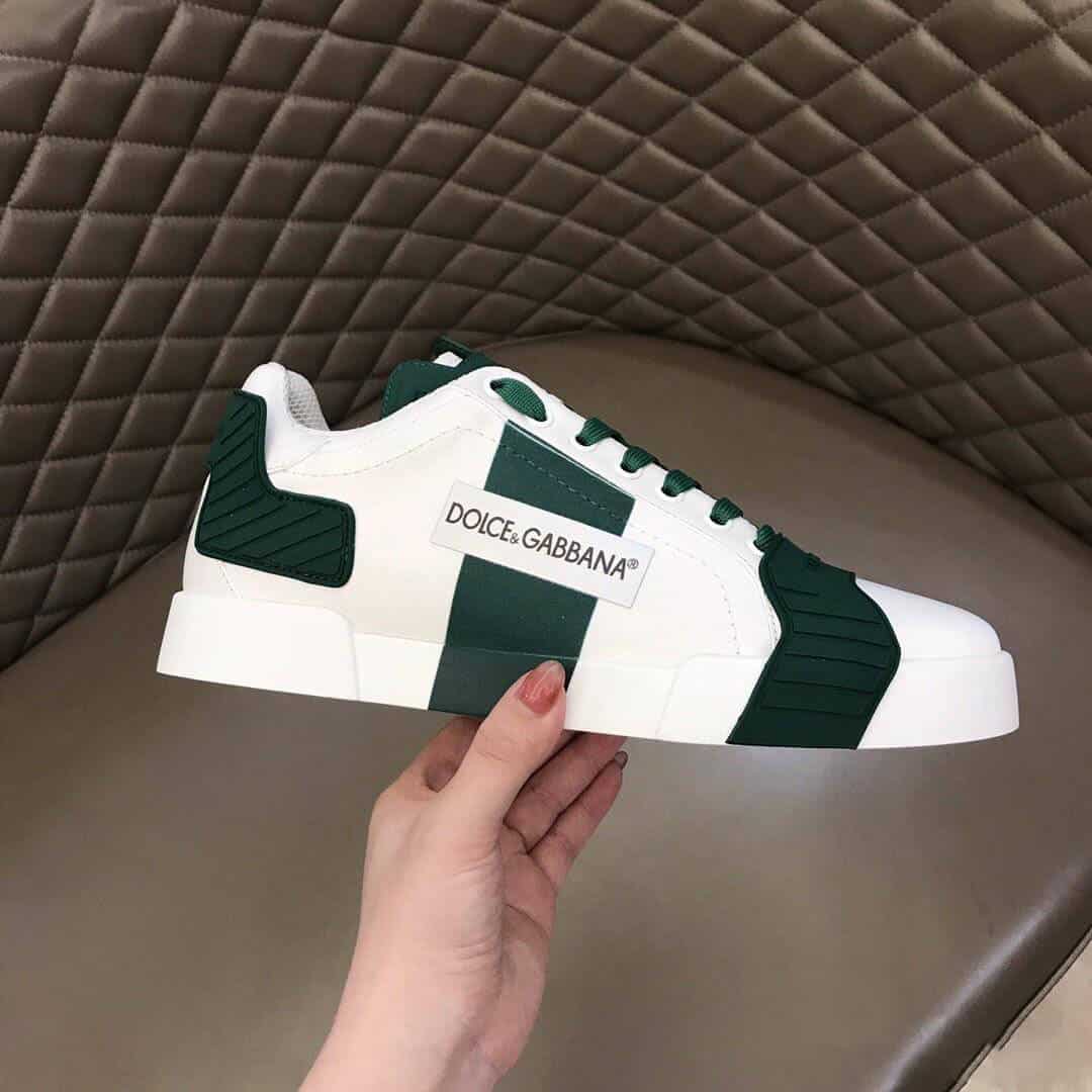 dolce-gabbana-logo-low-top-sneakers-dg92-2.jpg