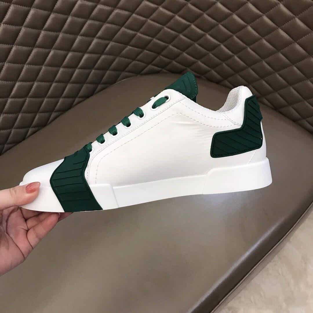 dolce-gabbana-logo-low-top-sneakers-dg92-3.jpg
