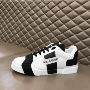 dolce-gabbana-logo-low-top-sneakers-dg93-5.jpg