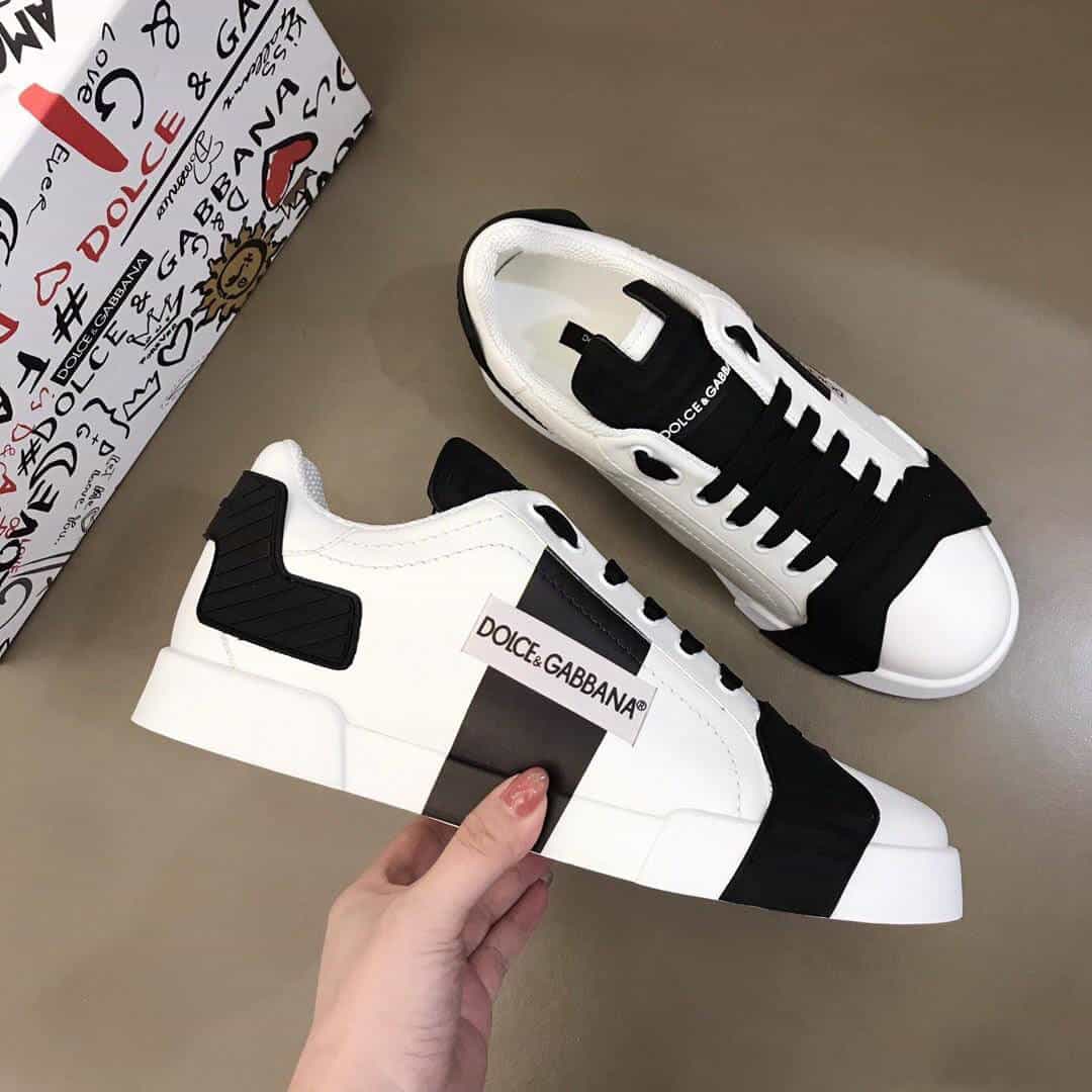 dolce-gabbana-logo-low-top-sneakers-dg93-6.jpg